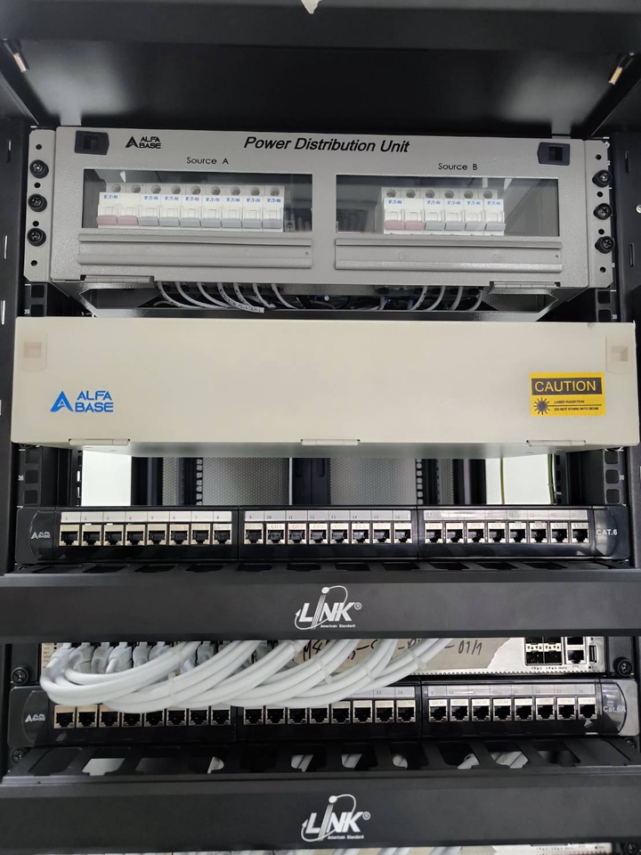 วางระบบเครือข่ายเซิร์ฟเวอร์ ติดตั้งอุปกรณ์ network Alfa Base LINK