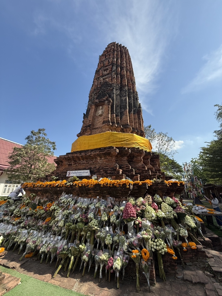 เวียนดอกบัวพระปรางค์หลวง