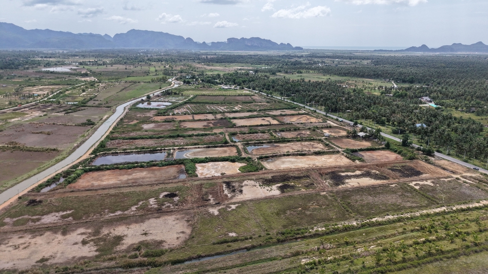 รับถ่ายวีดีโอทางอากาศโดรนสวยคมชัด บริการตัดต่อวีดีโอ