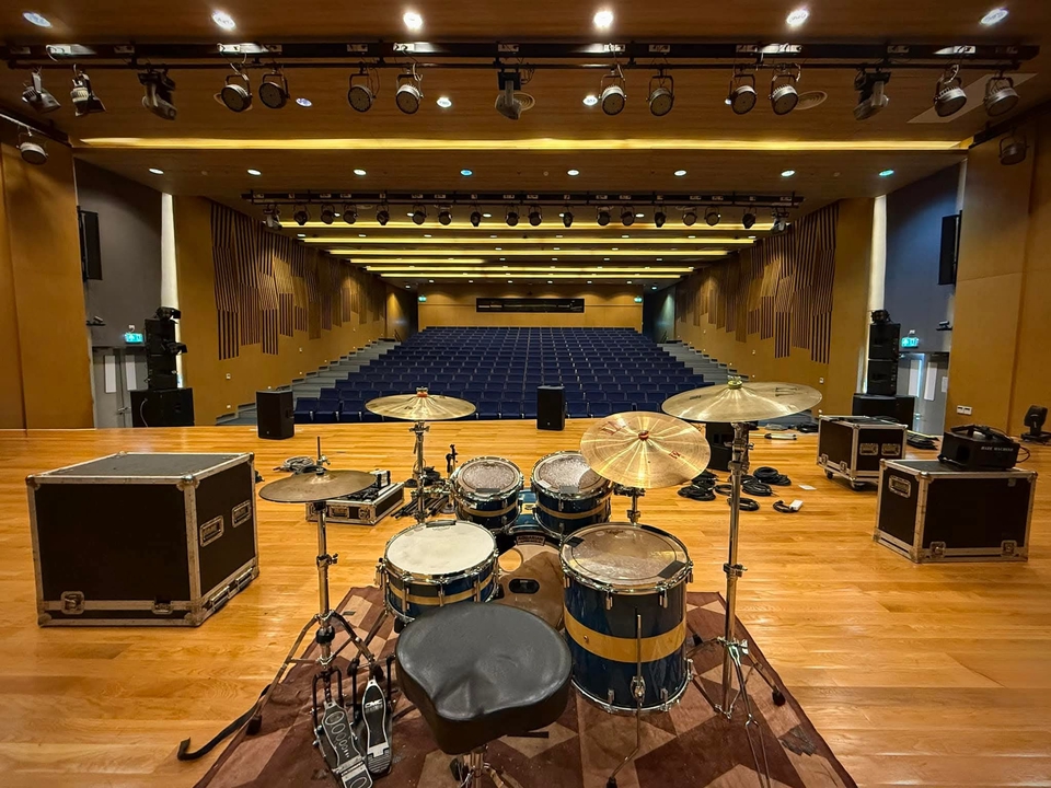 เช่าเครื่องดนตรีชุดกลองมืออาชีพ พร้อมเล่นคอนเสิร์ต ให้เช่าทั่วไทย