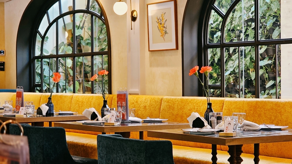 รับถ่ายภาพร้านอาหารสวยๆ ตกแต่งสไตล์โมเดิร์น ช่างภาพมืออาชีพ รับงานทั่วประเทศ