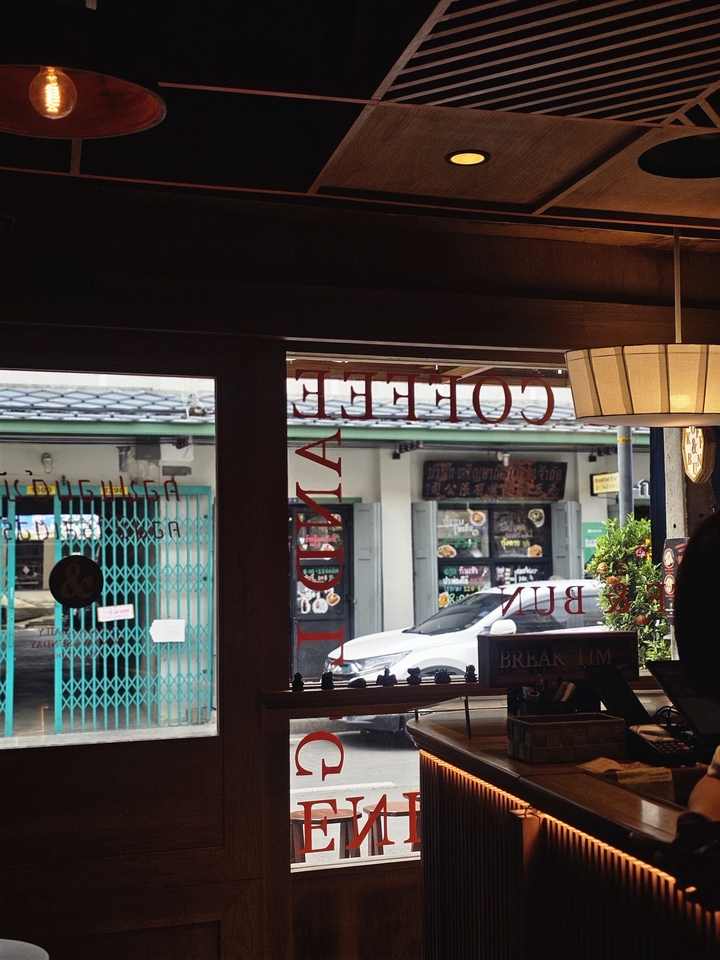 รับถ่ายภาพร้านกาแฟบรรยากาศดี ช่างภาพฟรีแลนซ์