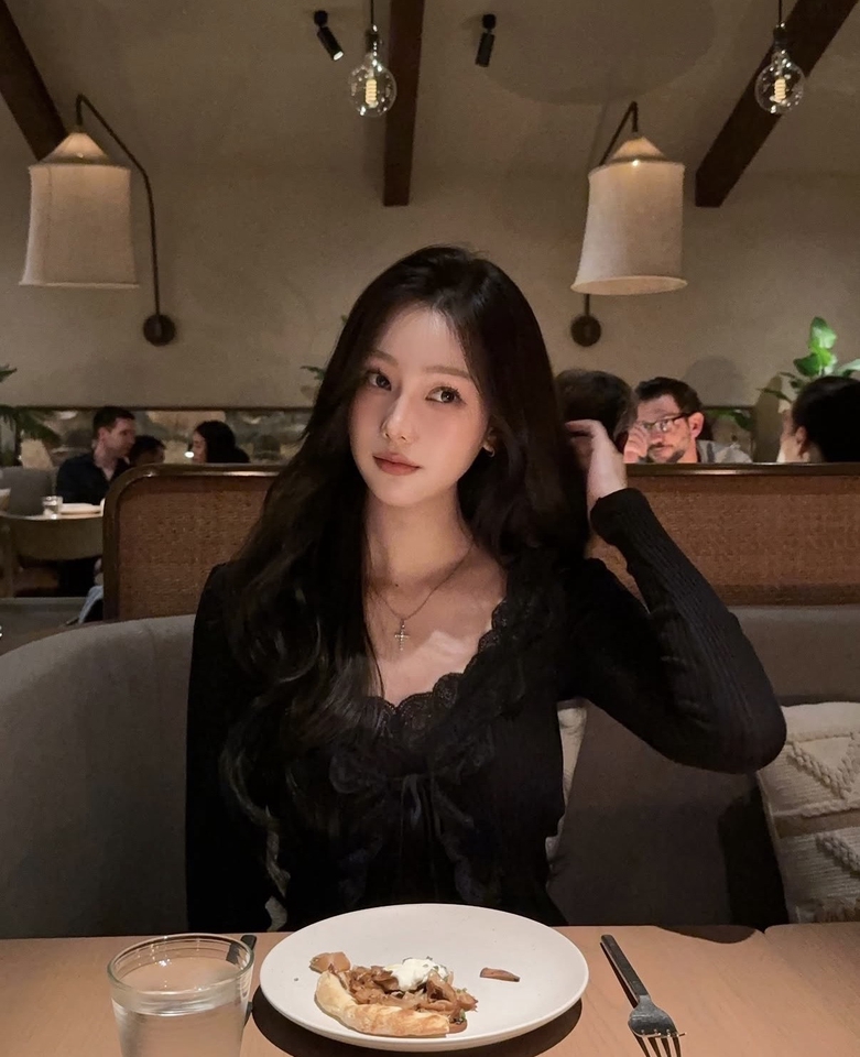 หาเพื่อนทำกิจกรรม กิน เที่ยว - เพื่อนเที่ยวถ่ายรูป กล้องดิจิตอล/ไอโฟน ตามคาเฟ่ ร้านอาหาร ออกงานอีเว้นท์ รับปริญญา - 7