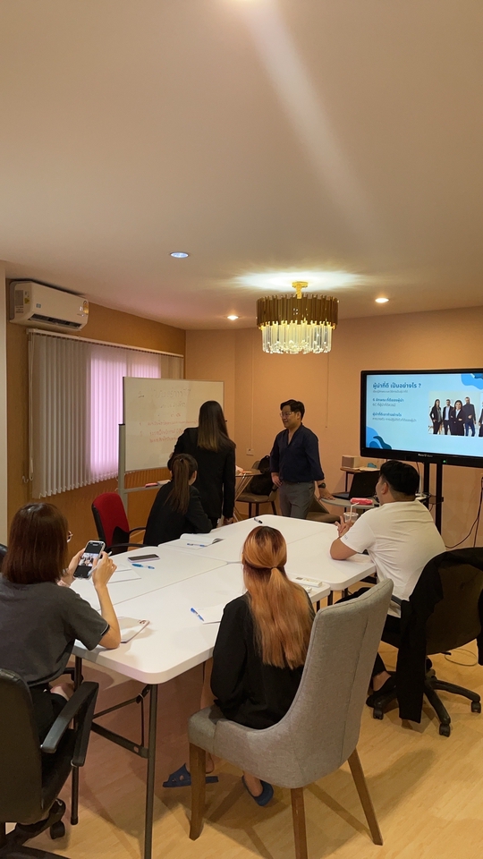 วิทยากรและการฝึกอบรม - Trainer & Facilitator - 6