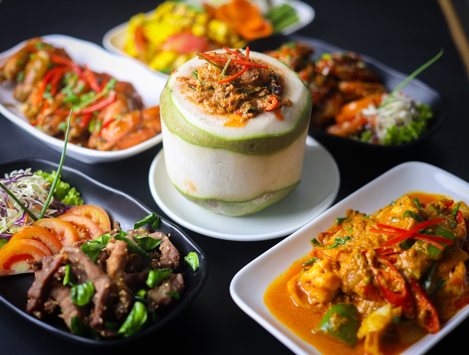 รับถ่ายภาพอาหารไทย ช่างภาพมืออาชีพ บริการถ่ายภาพอาหาร