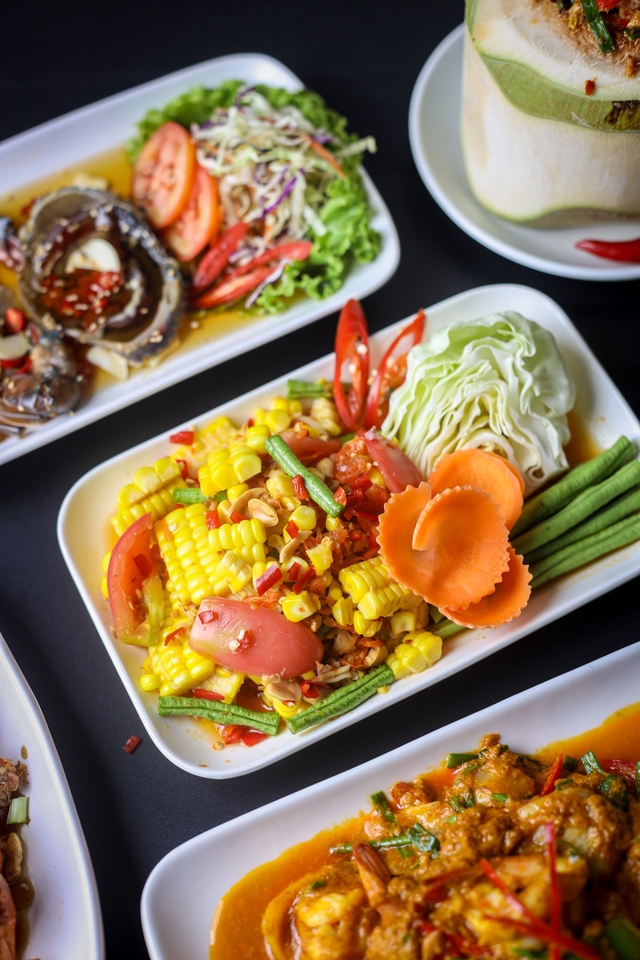 รับถ่ายภาพอาหารไทยสวยงาม ช่างภาพมืออาชีพ บริการถ่ายรูปอาหาร