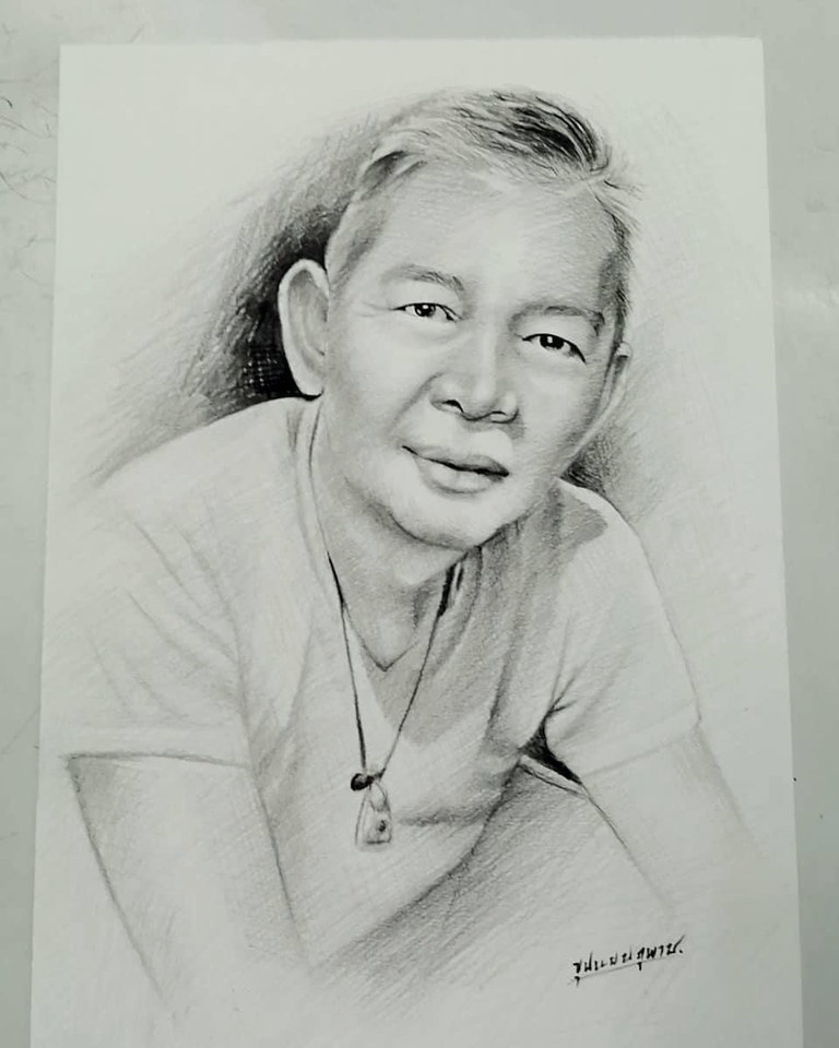รับวาดภาพเหมือนบุคคลคุณภาพสูง  ภาพเหมือนจริง