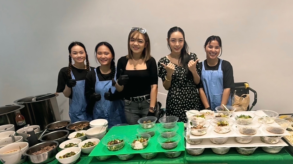 รับจัดงานนอกสถานที่จากก๋วยเตี๋ยวเรือป.ประทีป