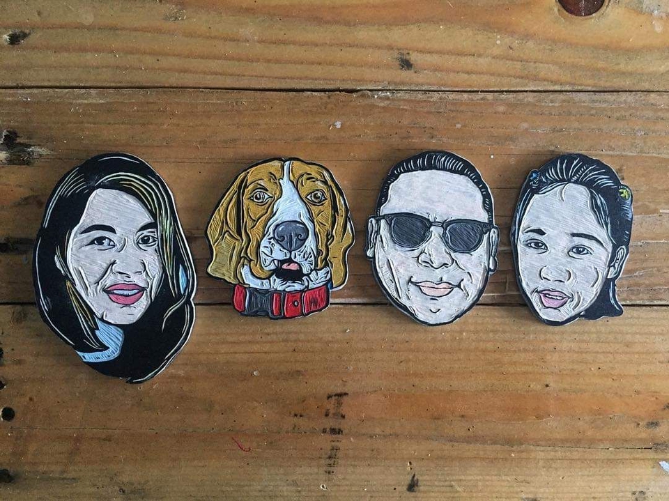 อื่นๆ - งานแกะรูปหน้าคนเป็นแม่เหล็กติดตู้เย็น / Linocut Magnet - 24