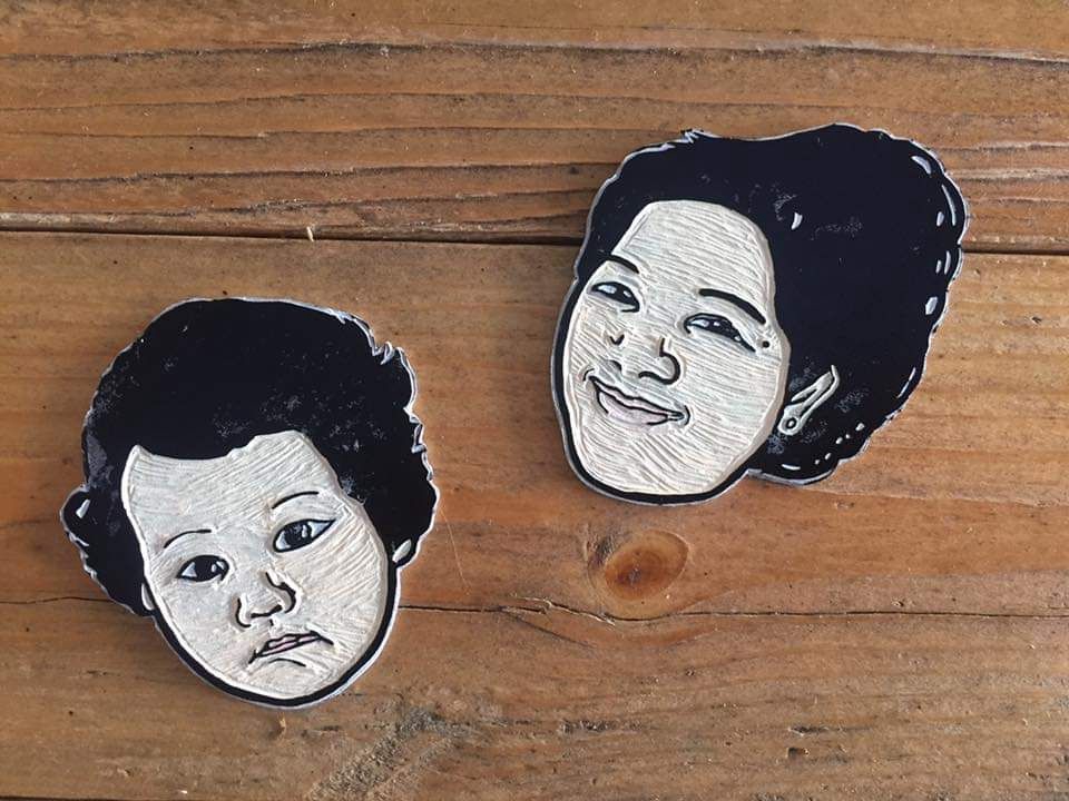 อื่นๆ - งานแกะรูปหน้าคนเป็นแม่เหล็กติดตู้เย็น / Linocut Magnet - 2