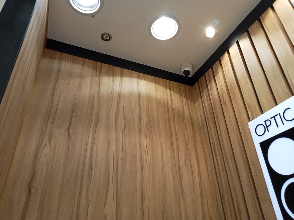 รับรีโนเวทบ้าน - รีโนเวทOptical 88 ที่เซ็นทรัล ชลบุรี - 10