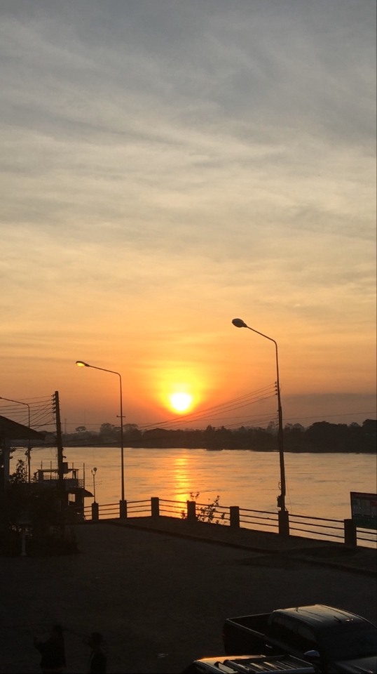 ถ่ายและตัดต่อวีดีโอ - ถ่ายวิวภาพสื่อความรู้สึก - 3