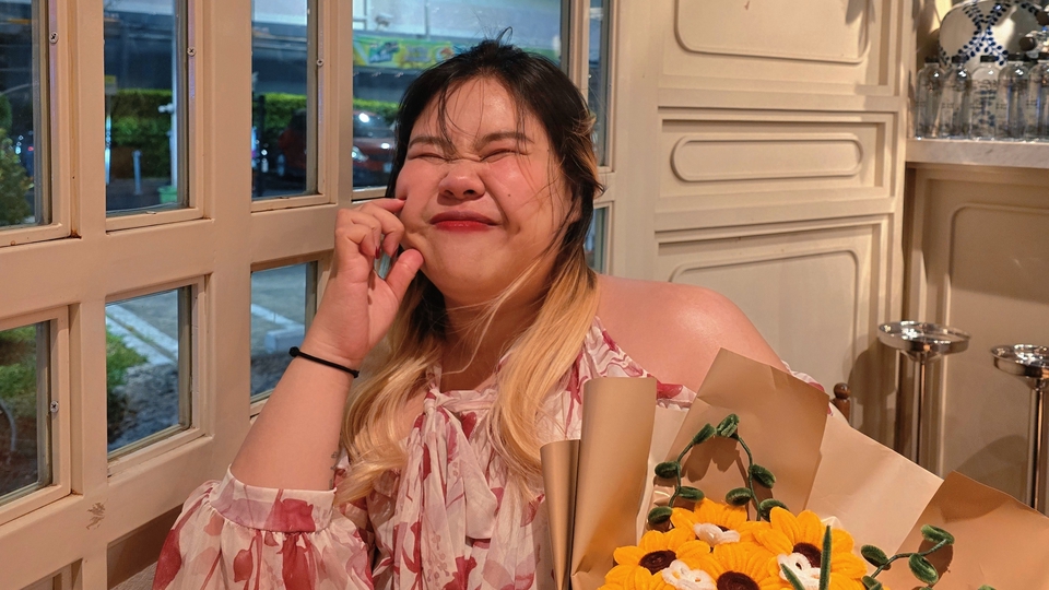 รับจ้าง กินข้าวเป็นเพื่อน