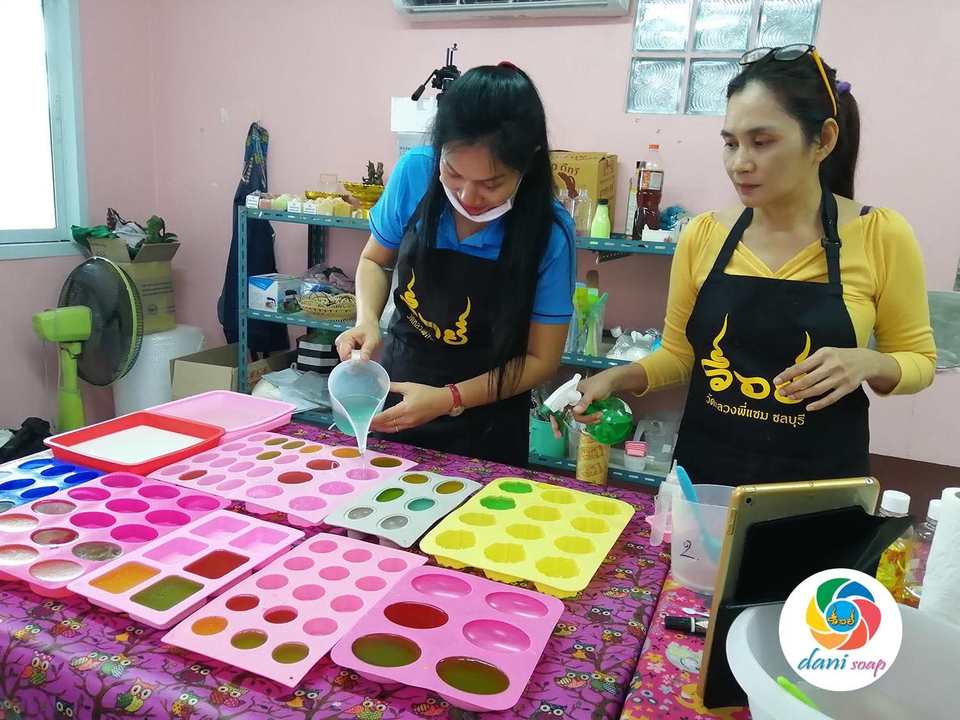ผลิตสบู่ - ครูดานิ สอนทำสบู่ ทำเบส ทำครีม สอนส่วนตัวจับมือทำ - 4
