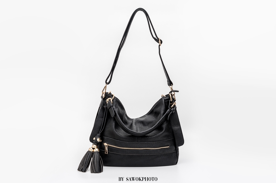 ช่างภาพรับถ่ายภาพสินค้า กระเป๋าแฟชั่นสวยหรู