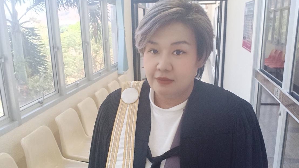 รับปรึกษาคดีและรับว่าความทั่วประเทศ