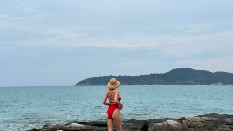 บริการถ่ายรูป/วิดีโอ (ถ่ายด้วยโทรศัพท์ ip 14 pro)