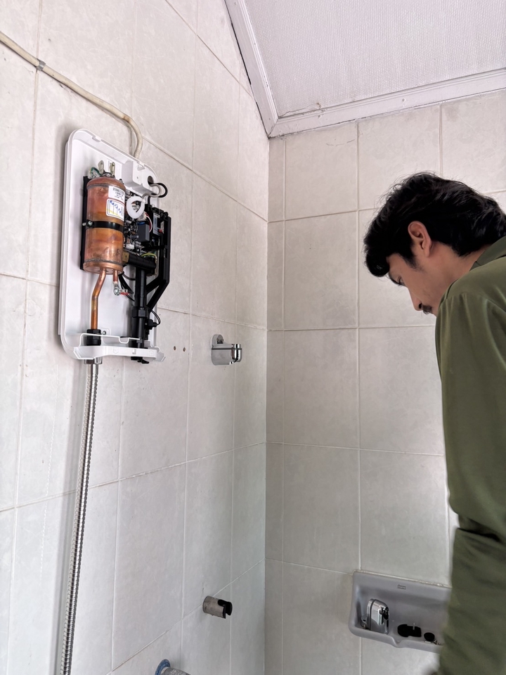 ลูกค้าต้องการเปลี่ยนเครื่องทำน้ำอุ่นใหม่