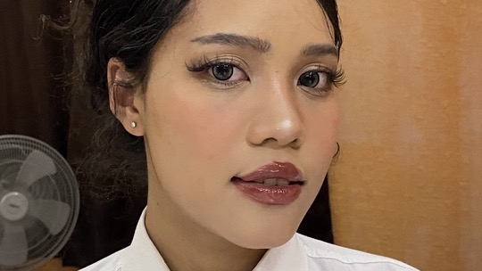 กล้องสด