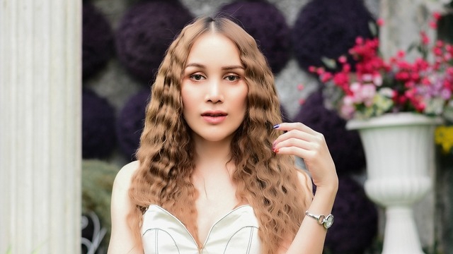 ตากล้อง รับถ่ายภาพ หลากหลายสไตล์ เน้นถ่ายภาพบุคคลสวยๆ สไตล์แฟชั่น ถ่ายรูป portrait สวยๆ