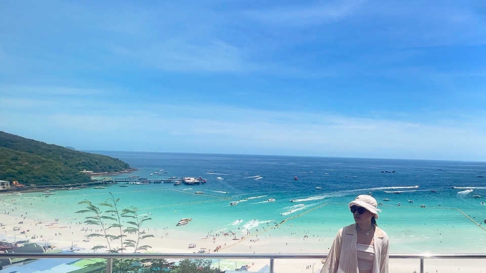 พาขับรถเที่ยวเป็นกลุ่มเล็กๆ3-4 คนมี ผญ ด้วยพิจารณาเป็นพิเศษ ไปกลับเช้าเย็น กทม และพื้นที่ใกล้เคียง