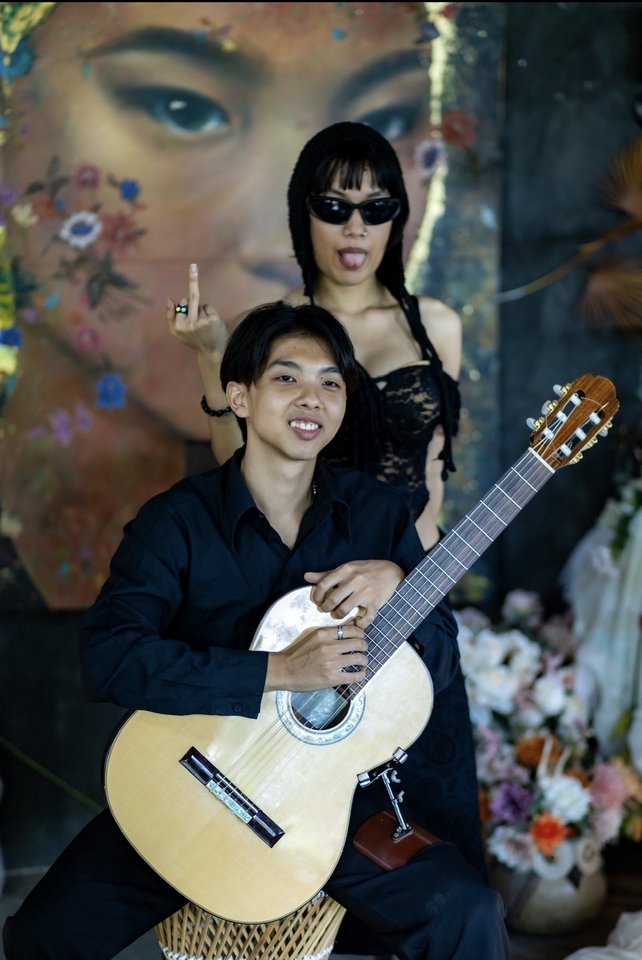 จ้างวงดนตรีแนวป๊อป จ้างนักดนตรีมืออาชีพ