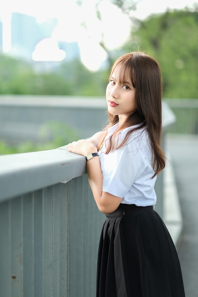 ตากล้อง รับถ่ายรูป portrait ช่างภาพแฟชั่น มุมมองสวยๆ รับถ่ายภาพบุคคล ทั่วไป รูปโปรไฟล์