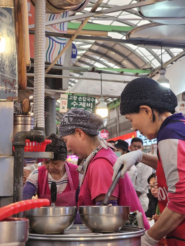 วางแผนเที่ยวเกาหลี ตลาดสดเกาหลี รับจัดทริปเกาหลี