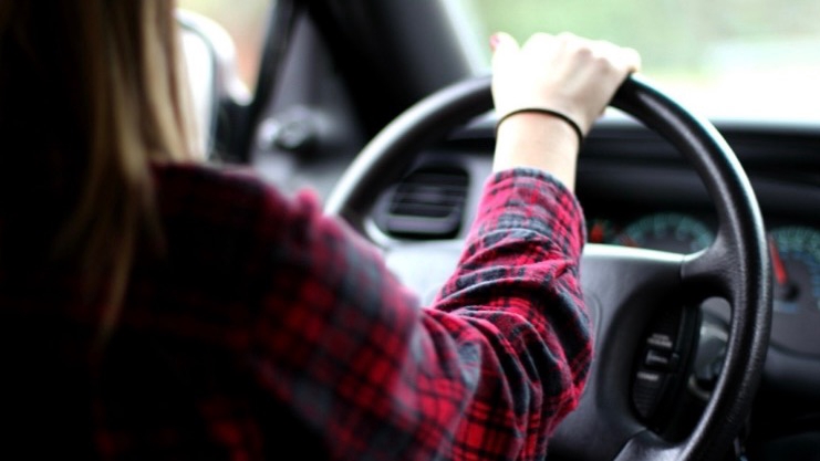 รับจ้างพาไปทำธุระต่างๆ กทม. ชลบุรี และพื้นที่ใกล้เคียง