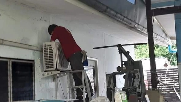 รับติดตั้งแอร์  เติมน้ำยาแอร์ ถอดแอร์