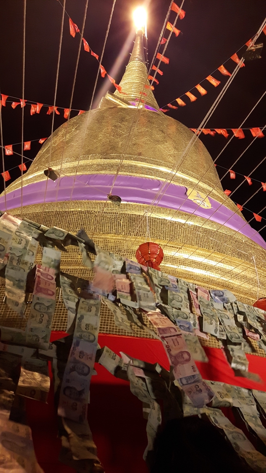 เพื่อนพาเที่ยว คนนำเที่ยว - พาเที่ยว พากิน ย่านเยาวราช ราชดำเนิน สนามหลวง เสาชิงช้า - 8