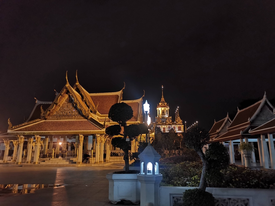 เพื่อนพาเที่ยว คนนำเที่ยว - พาเที่ยว พากิน ย่านเยาวราช ราชดำเนิน สนามหลวง เสาชิงช้า - 7