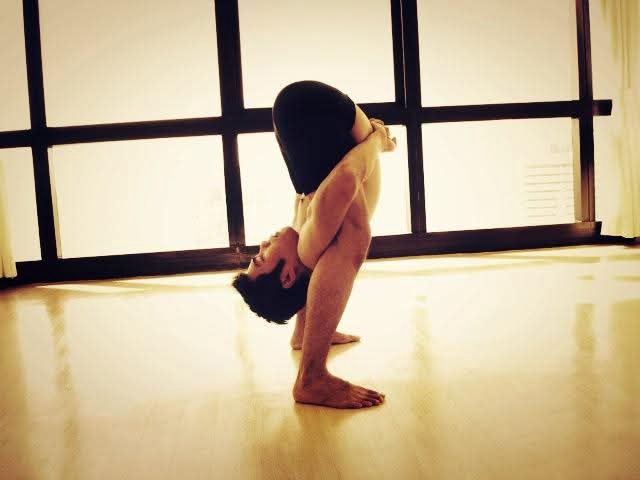 ครูสอนโยคะที่บ้าน โยคะส่วนตัว ท่านโยคะยาก