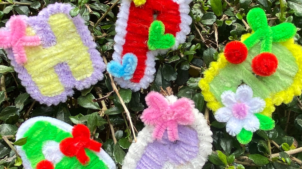 พวงกุญเเจตัวอักษรชิ้นละ25บาท