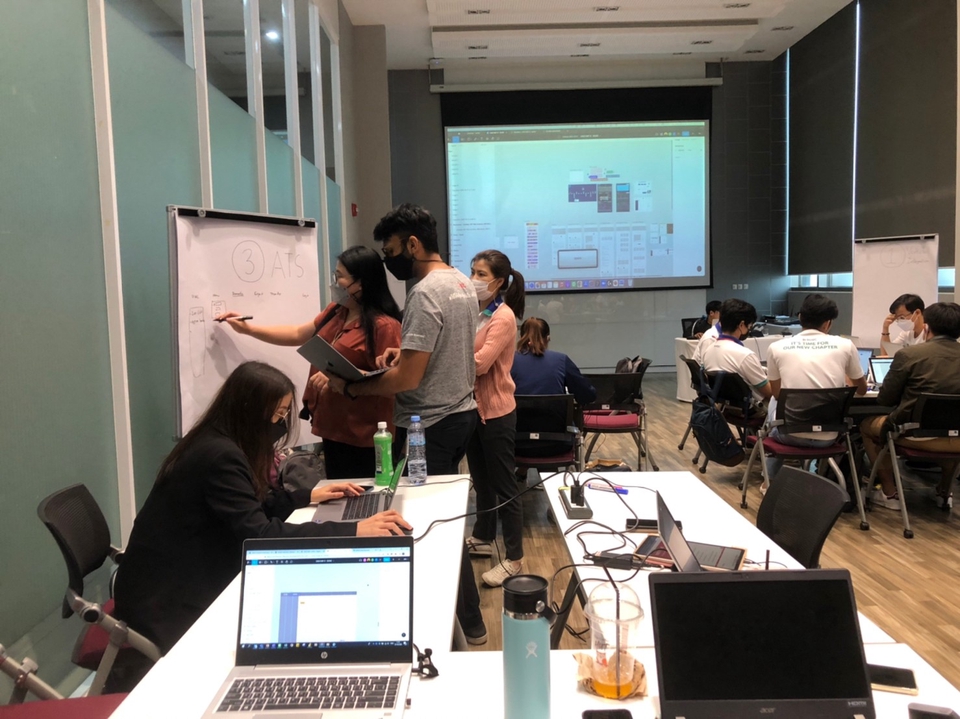 รับออกแบบUI UX เว็บแอปพลิเคชั่น