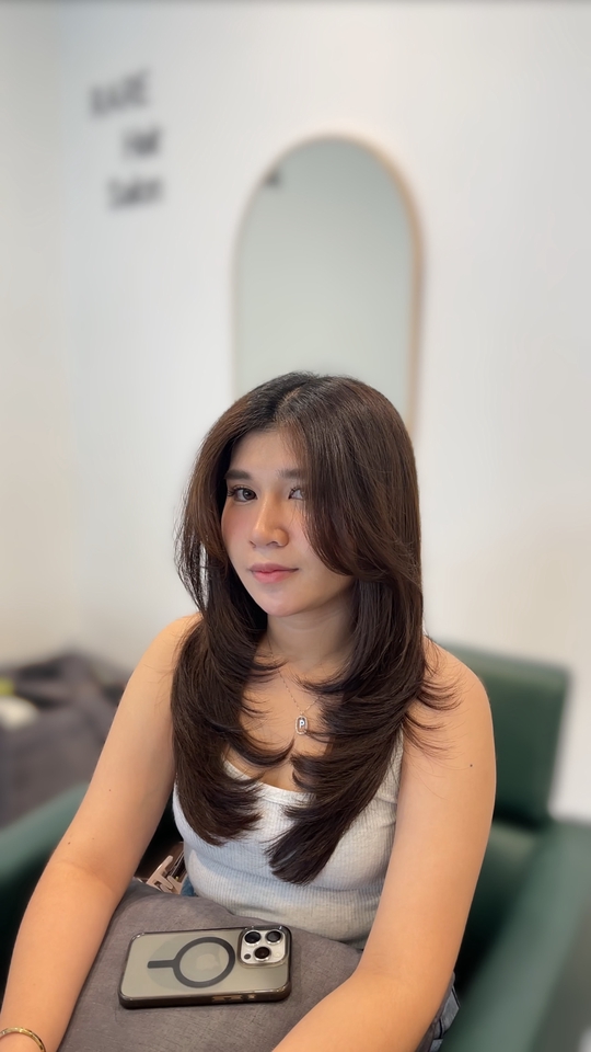 ตัดผมนอกสถานที่ ช่างตัดผมให้บริการตัดผมถึงบ้าน ทรงผมสวยด้วยบริการตัดผมเดลิเวอรี่ ทำผมที่บ้านง่ายๆ ช่างตัดผมมืออาชีพพร้อมให้บริการ ตัดผมแฟชั่น ทรงผมเกาหลี ทำสีผม เปลี่ยนลุคสวยๆ ได้ง่ายๆ สบายๆ ไม่ต้องเสียเวลาเดินทาง