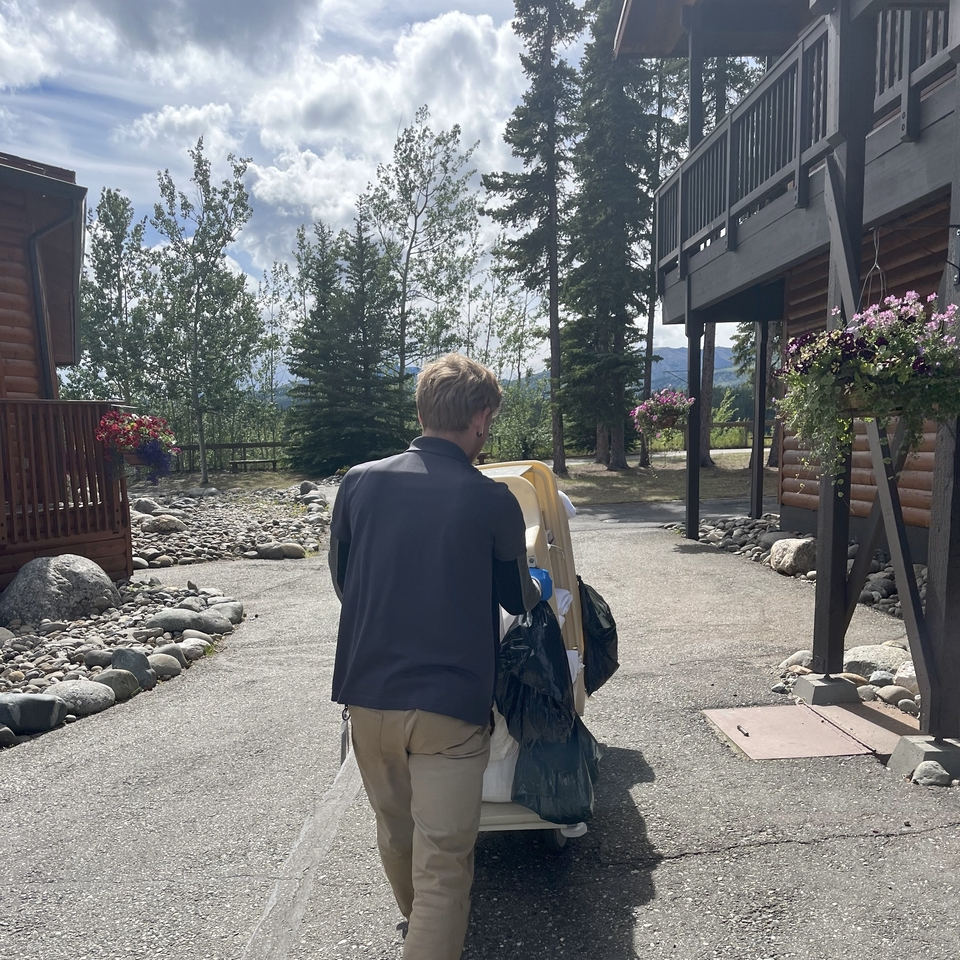 อื่นๆ - Advisor for joining Work and Travel Program in USA - 7