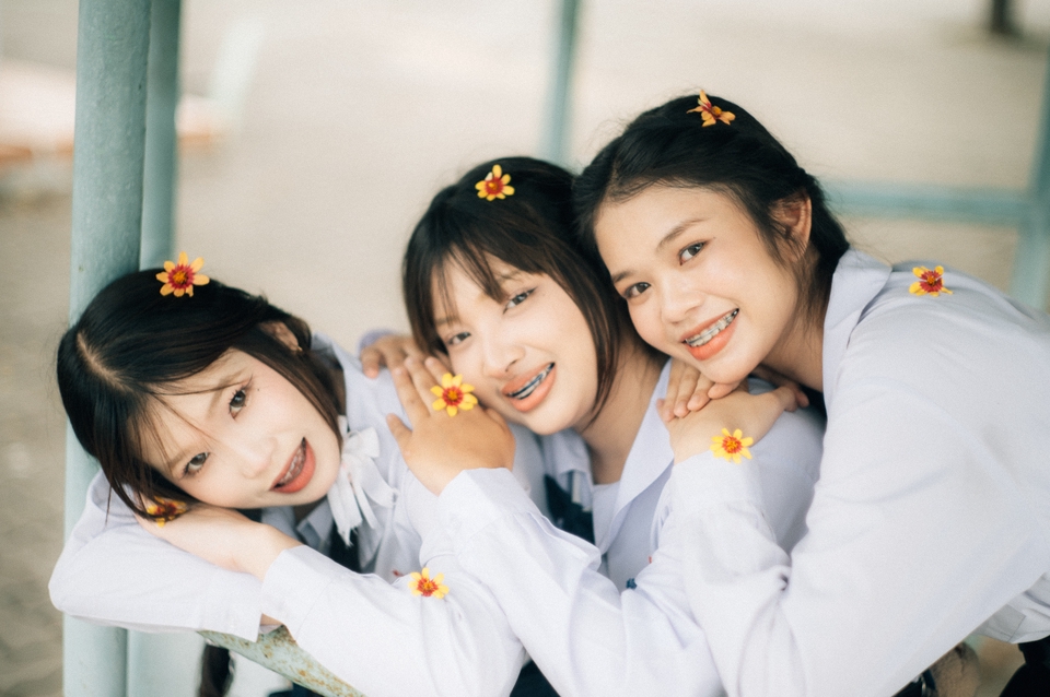 รับถ่ายภาพพอร์ตเทรตเพื่อนสาวสวย ช่างภาพอิสระ ถ่ายรูปโปรไฟล์