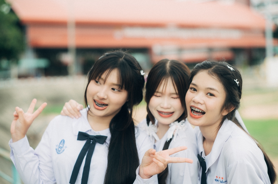 รับถ่ายภาพพอร์ตเทรตเพื่อนสาว ช่างภาพรับปริญญา