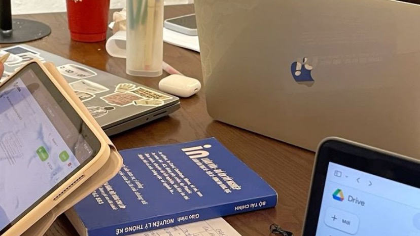 สรุปงานประชุม/บทเรียน/บทความ/รายงานทางธุรกิจ/ไฟล์ PowerPoint
ทำงานไว ปรับรูปแบบได้ ส่งงานตรงเวลา