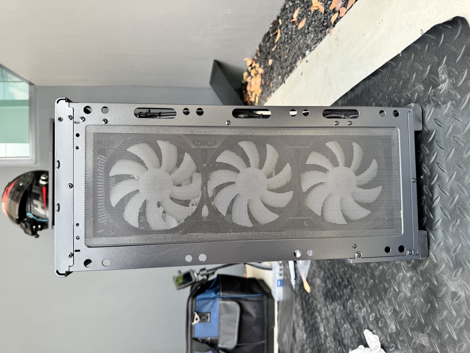 ซ่อมอุปกรณ์ไอที - รับทำความสะอาดคอมพิวเตอร์ PC ถึงบ้าน (On-site) แก้คอมร้อน ฝุ่นหนา เปลี่ยนซิลิโคน Arctic MX-4 - 8