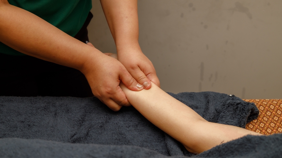 นวด - Baansaifon Massage : นวดไทยออยล์ Thai Oil Massage สาขา เทสโก้ โลตัส บางแค ชั้น 1 - 2