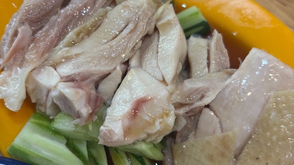 เพื่อนเที่ยว เพื่อนกินข้าว ปรึกษาปัญหาชีวิต
แต่งตัวตามบรีฟได้