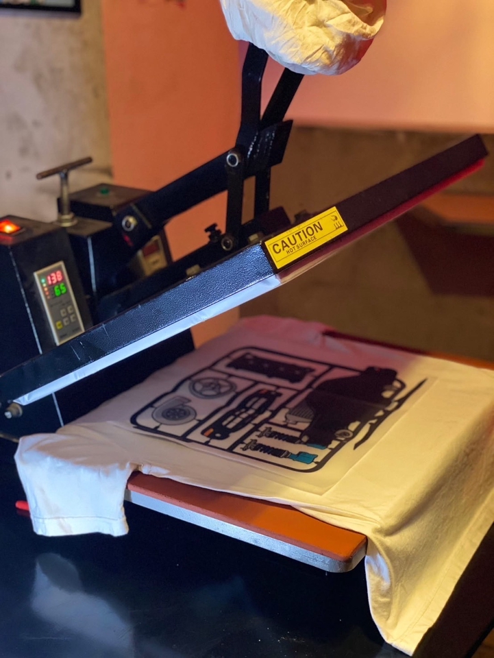 สกรีนเสื้อผ้า - รับออกแบบและสกรีนเสื้อ สกรีนหมวก ของชำร่วย และอื่นๆอีกมากมาย - 3