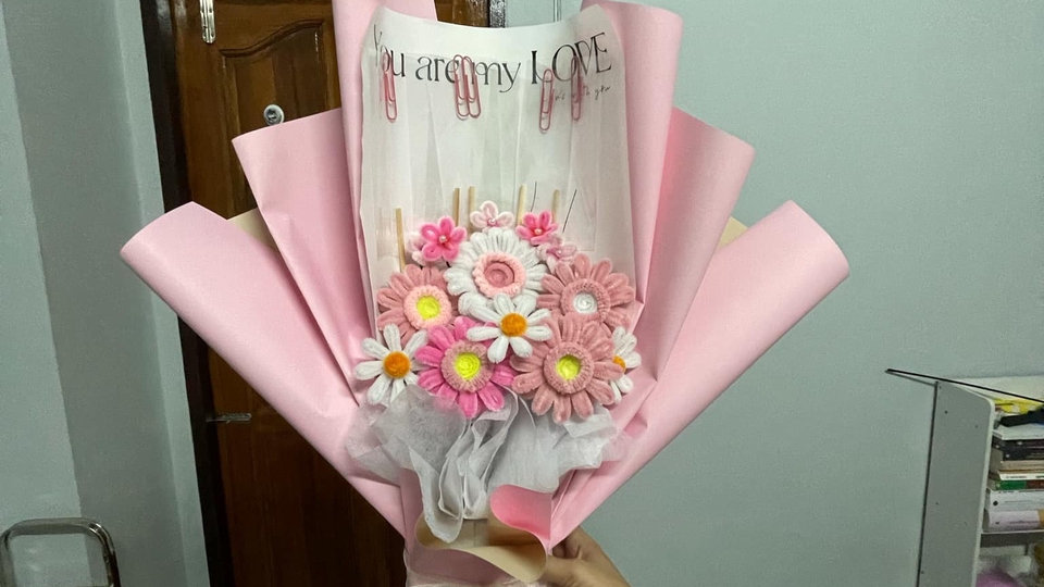 ช่อดอกไม้รับปริญญาใส่ธนบัตรได้