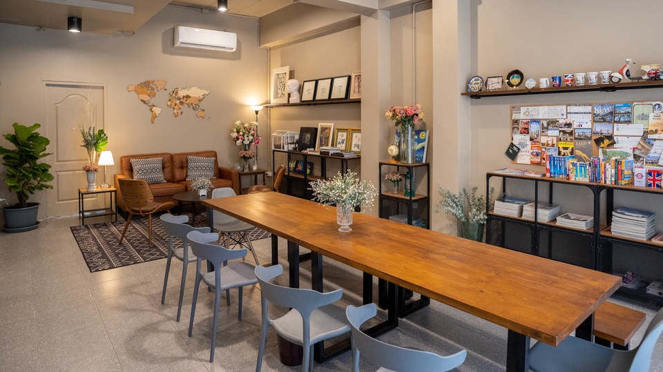 สตูดิโอถ่ายภาพให้เช่าขนาดใหญ่ในกรุงเทพ เหมาะสำหรับถ่ายวีดีโอและไลฟ์สด