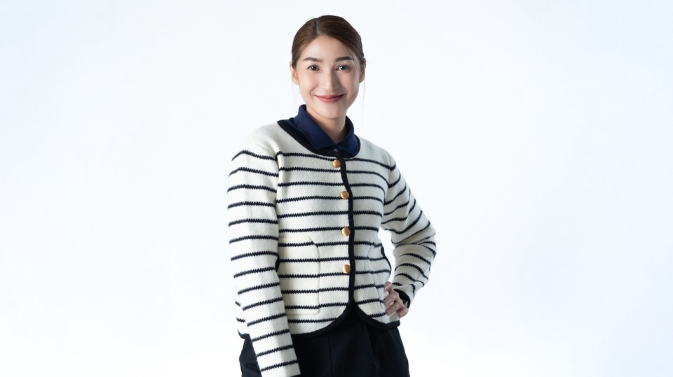 ช่างภาพ รับถ่ายภาพบุคคล ถ่ายภาพโปรไฟล์ ภาพสวยคุณภาพดี