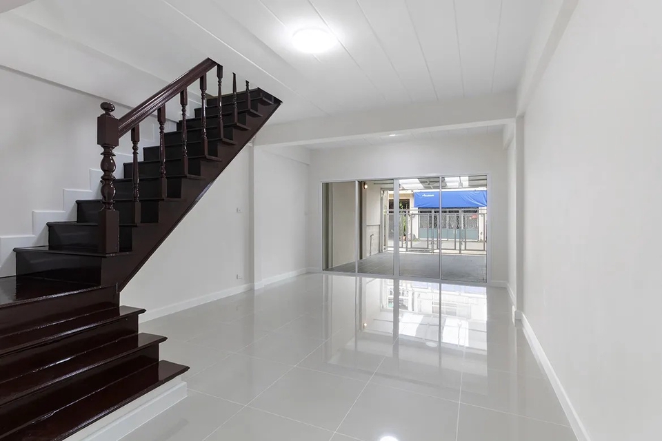 รับรีโนเวทบ้าน - ออกแบบรีโนเวท ทำ BOQ ทาวน์โฮม 2 ชั้นตกแต่งใหม่ ซอยเรวดี 57 - 7