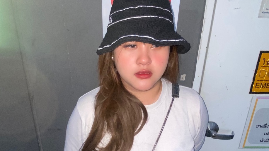 รับทำInfluencer Marketing ดาราหญิง วัยรุ่น วางแผนการตลาด