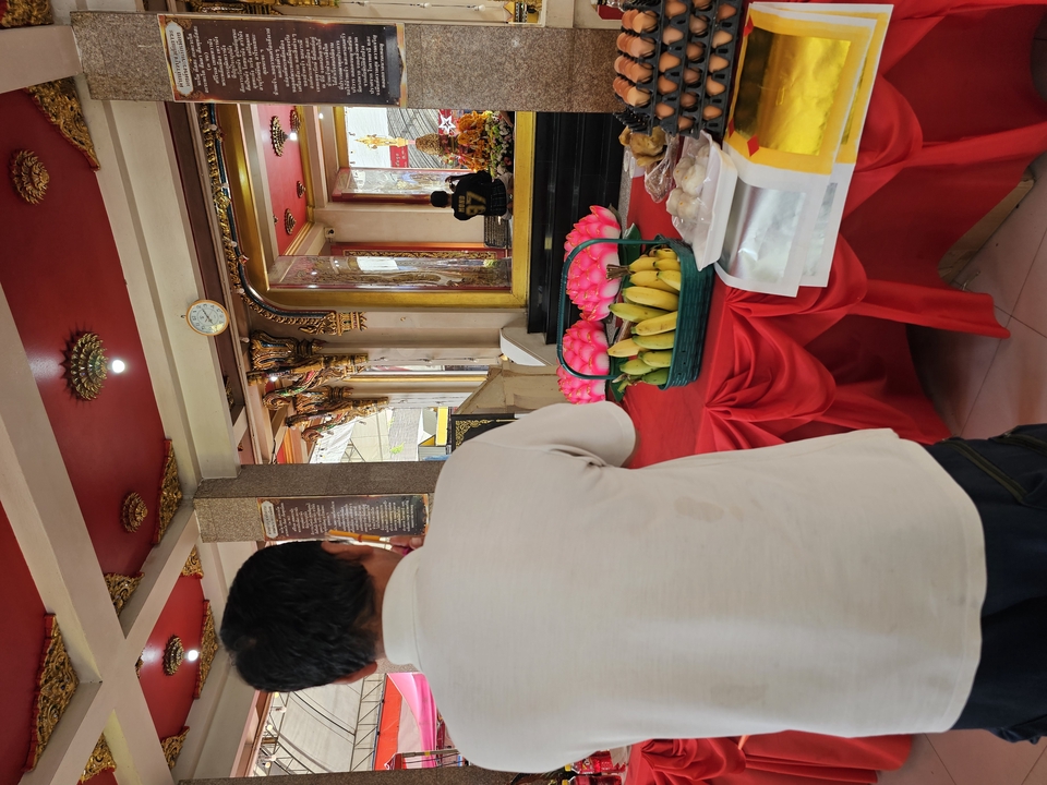 รับจ้างทำบุญออนไลน์ ทำบุญไหว้พระถวายผลไม้